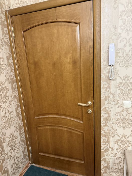 Продается деревянные двери