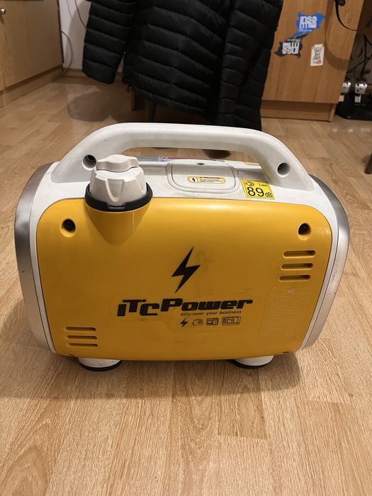 Тих Бензинов Генератор 900W