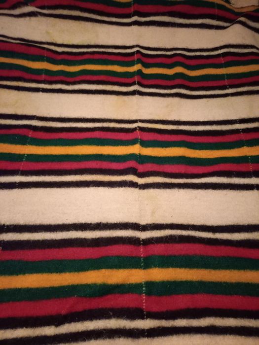 Нови битови пътеки, килими, китеници за механа