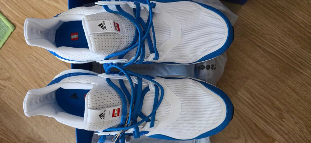 Чисто нови оригинални маратонки Adidas Ultraboost Lego