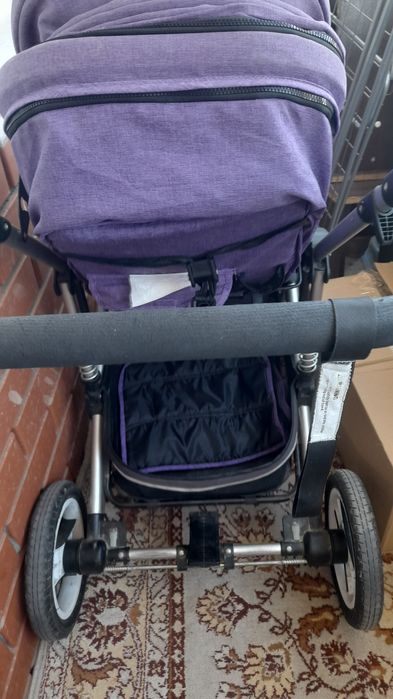 Продам коляску фирмы Барс