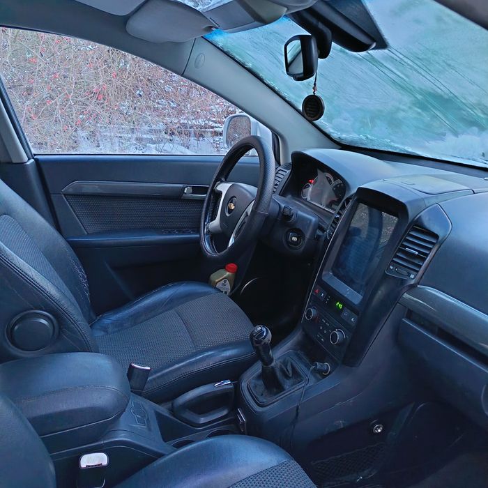 Vând jeep chevrolet captiva