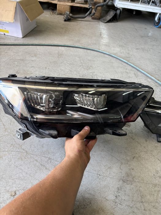 фарове за vw T-Roc 2GA941774/2GA941035D