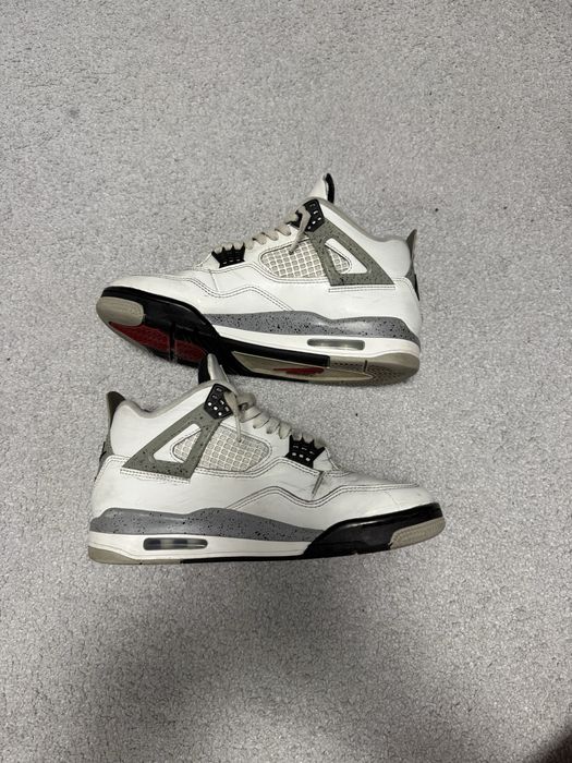 Air Jordan 4 white cement