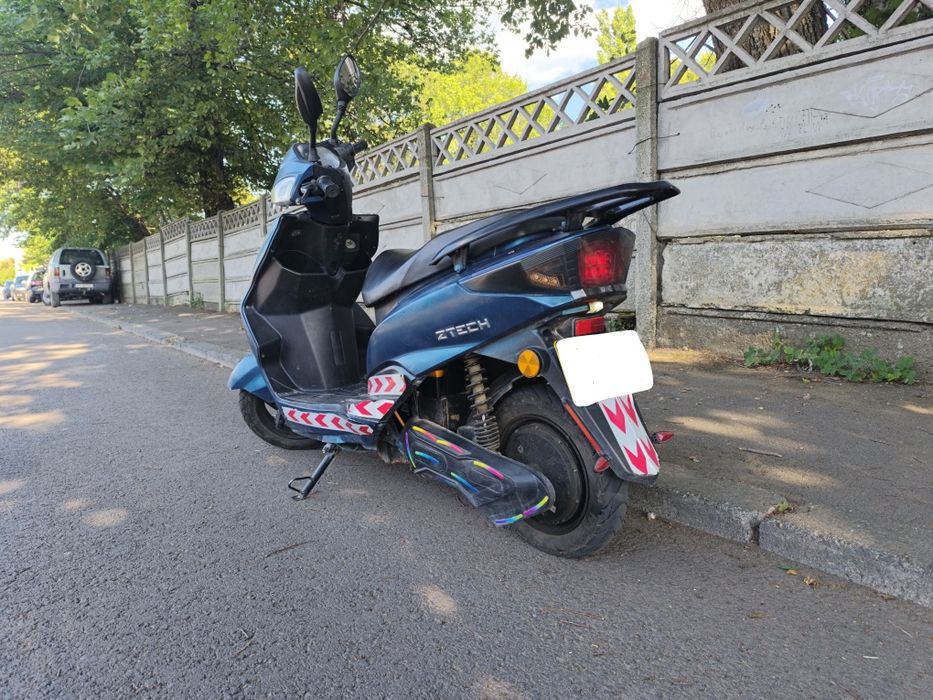 Scuter Electric ZT 36 fără permis - Controller și Baterii Noi