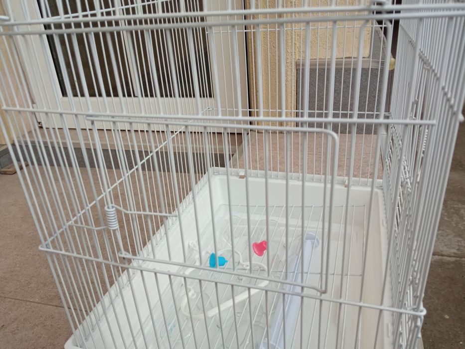 Срочно продается новая большая китайская клетка.