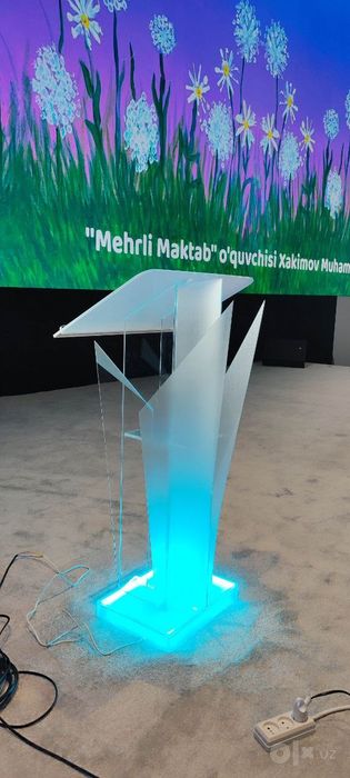 Antiqa noodatiy akrildan
