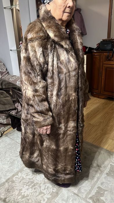 Продам шубу ондатровую