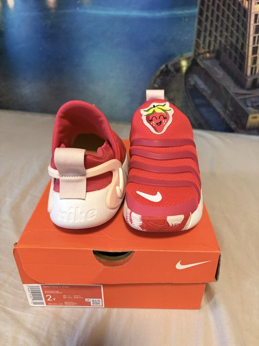 Nike-Обувки за момиче 33 номер