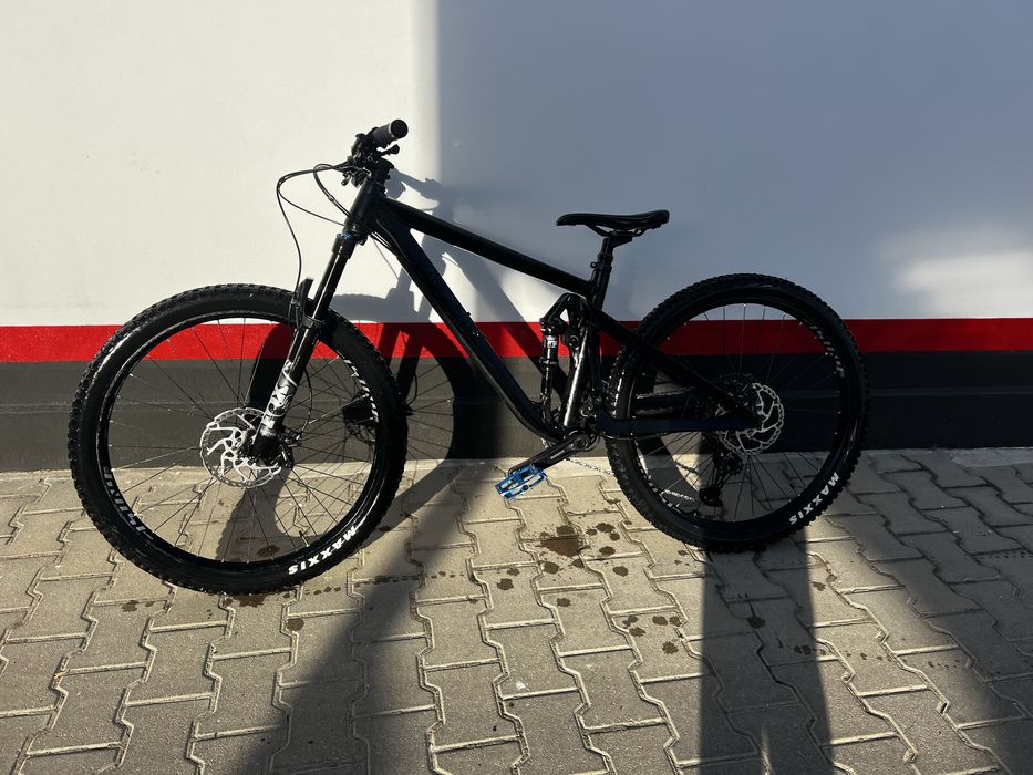 Bicicleta ghost full suspension
