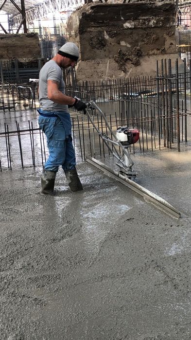 Turnari Pardoseli beton industrial, elicopterizare - Periat, elicoptat