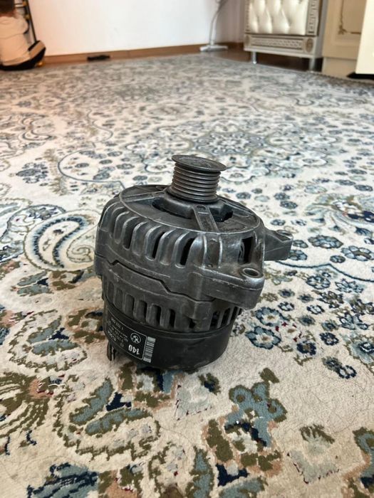 Генератор  семёрка БМВ Га