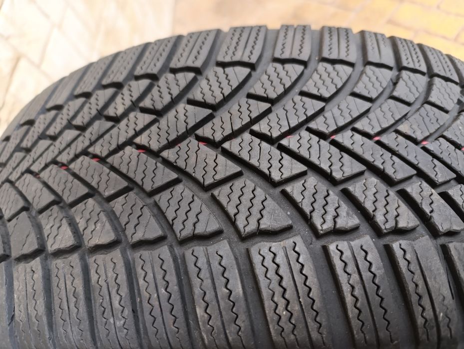 Зимни гуми Bridgestone 225/55/18 Blizzak LM 005