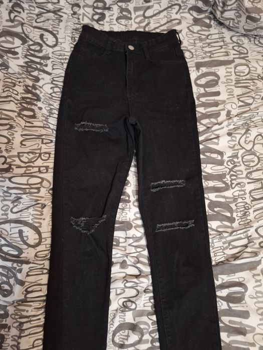 Дамски     дънки