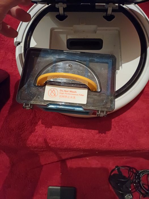 Прахосмукачка робот ILIFE.