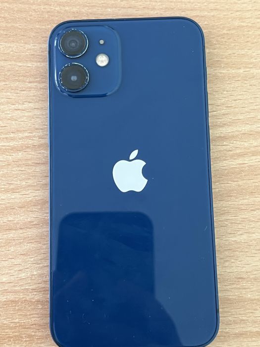 Iphone 12 mini..
