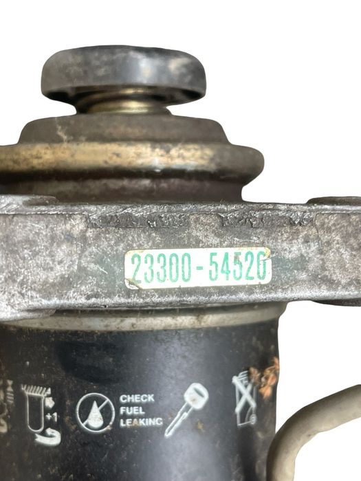 Carcasa Filtru Combustibil Toyota Hilux Closed Off-Road Vehicle Ln_, K