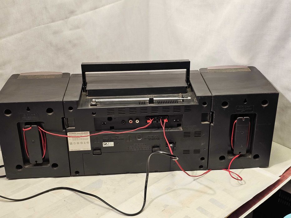 Sony Cfs-w500l boombox