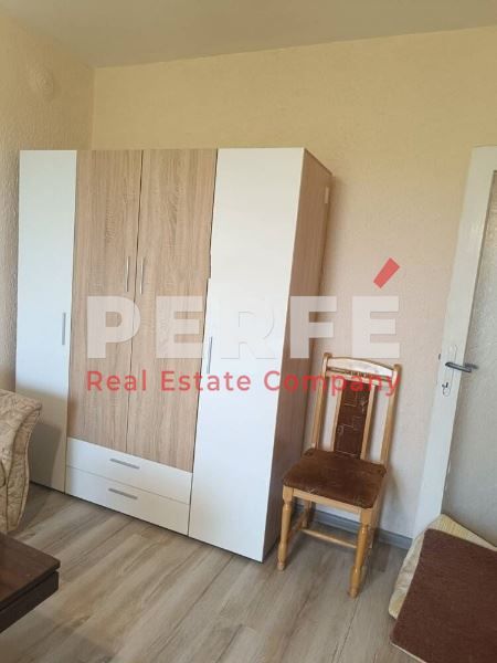 Дава се под наем Едностаен апартамент в Бургас, Славейков - 40 кв.м за 306 € - Снимка #4