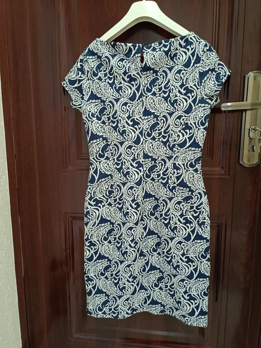 Дамски.    Рокли