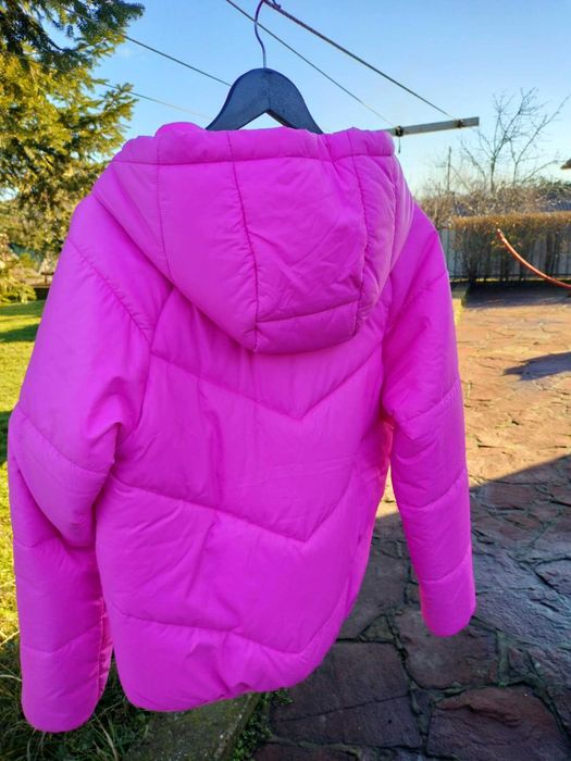 Ново ОРИГИНАЛНО дамско яке NIKE  -S размер