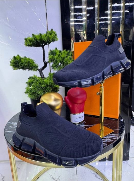 Мужские кроссовки TODS