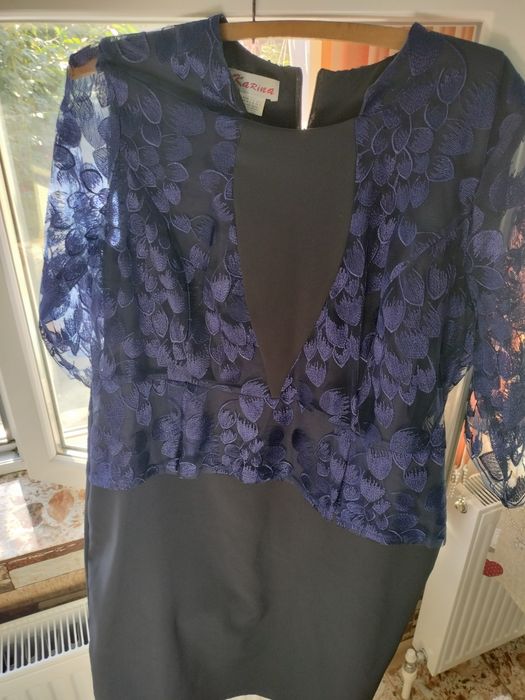 Rochie de vânzare