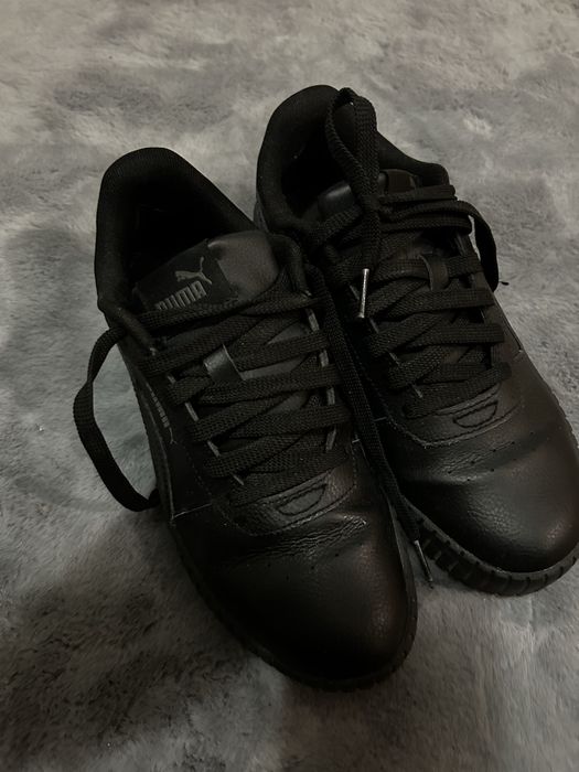 adidasi puma negri