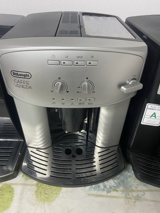 Expresor cafea delonghi