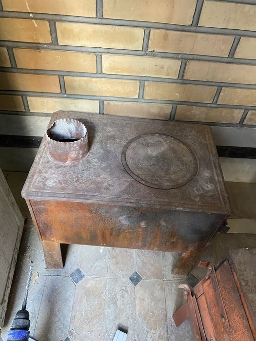 Печка комплект гарелкаси билан хар хили бор