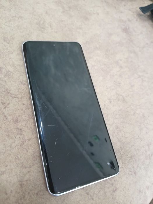 Продам Redmi Note 13 Pro+ 5G