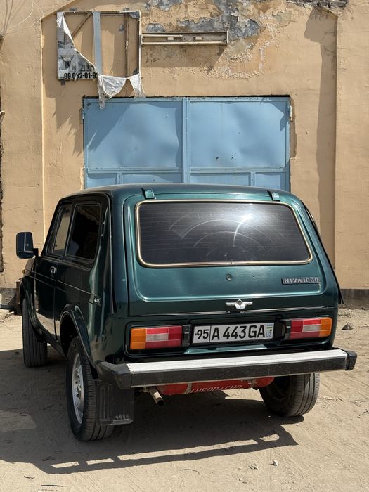 Niva-Lada 2121..