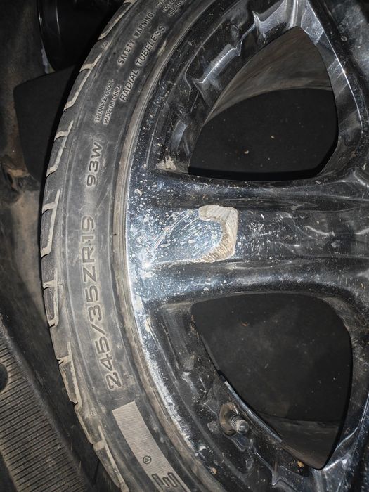 Диски с покрышками на мерс