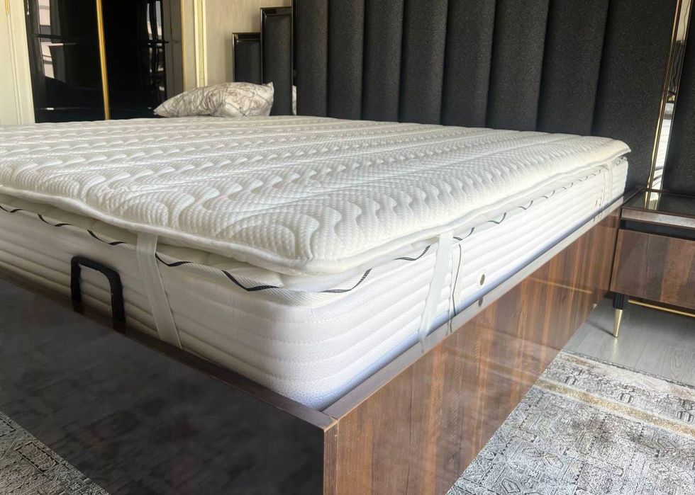 Матрас ортопедический и анотамический и безпуржинные матрасы