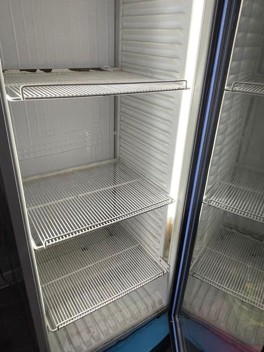 Холодильник в хорошем состоянии