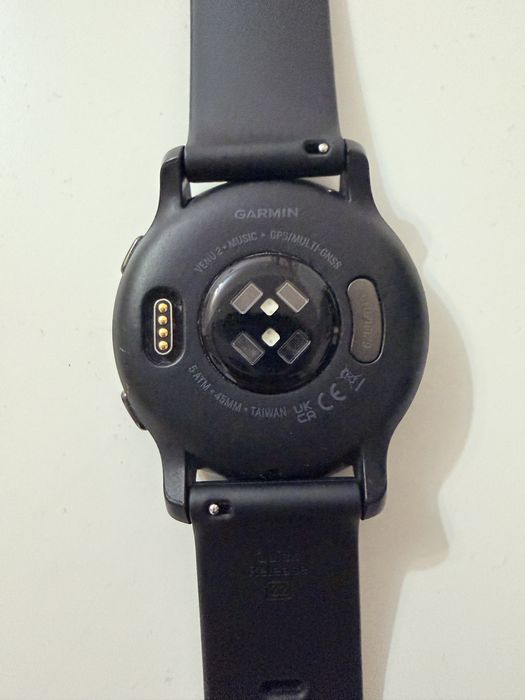 Vând Garmin Venu 2 – 45 mm – stare excelentă