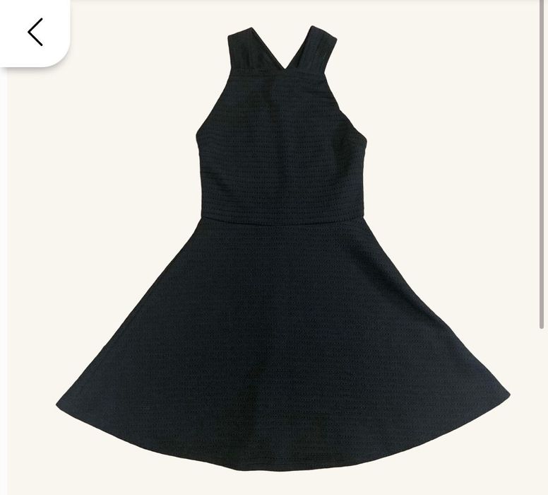 Черна мини Pull&Bear рокля с гол гръб и къс летен гащеризон Н&М