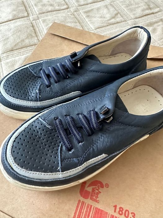 Продам детскую обувь и ботиночки