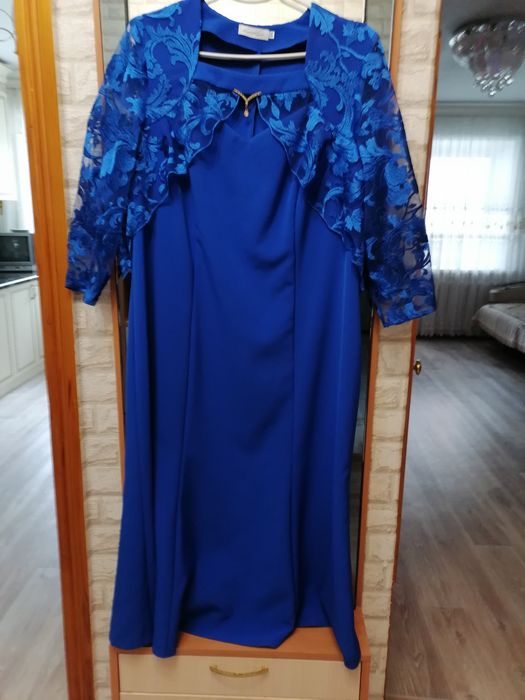 Продаются два платья