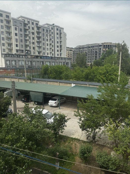 Продаётся 2х-комнатная Бадамзар