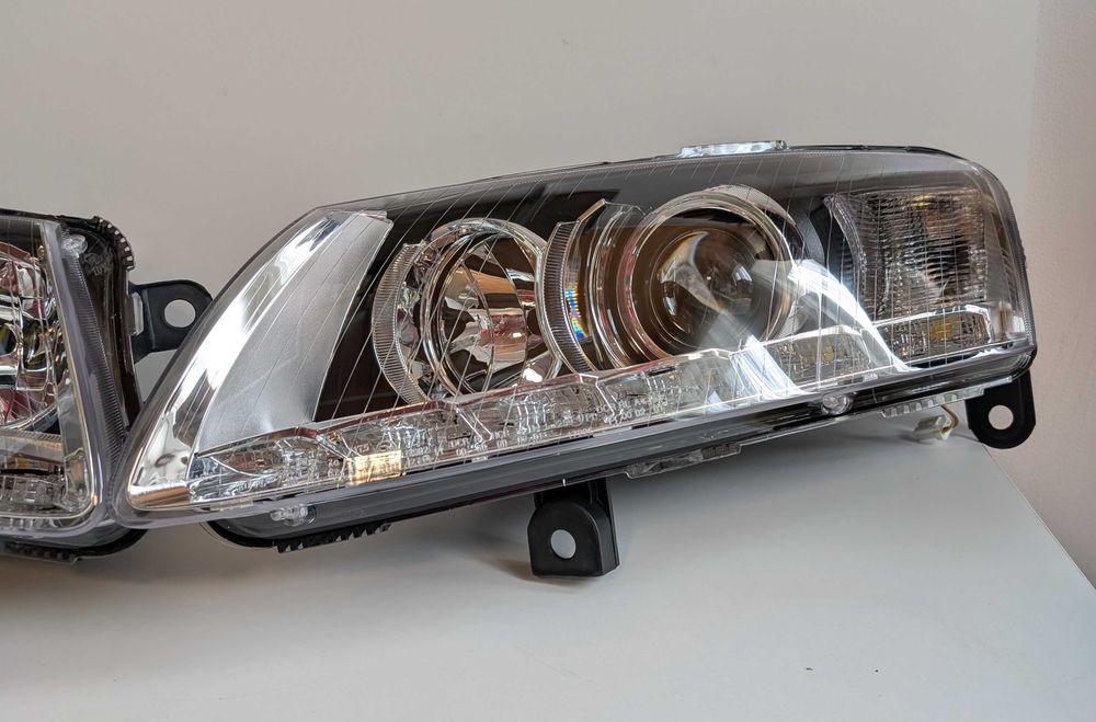 Фарове Ауди А6 Ц6 Ксенон фейслифт Алроуд Audi A6 4F 2008-2011 Allroad
