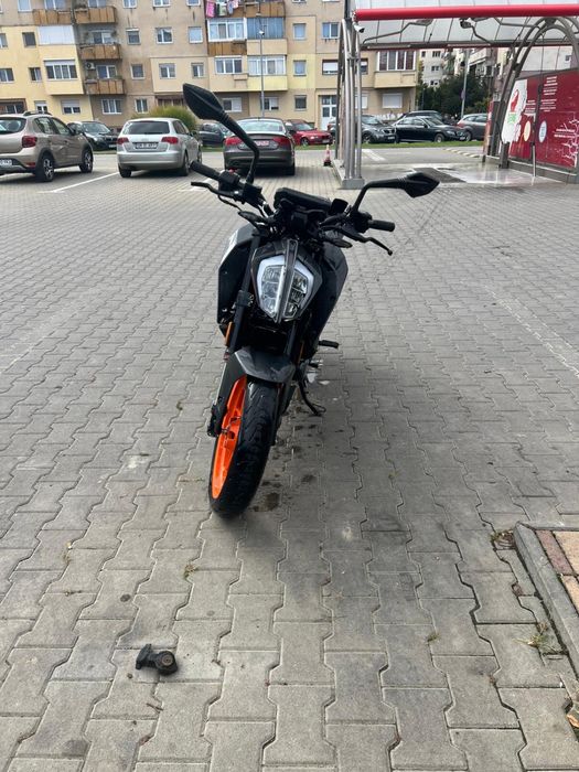 De vanzare KTM DUKE 125 cmc