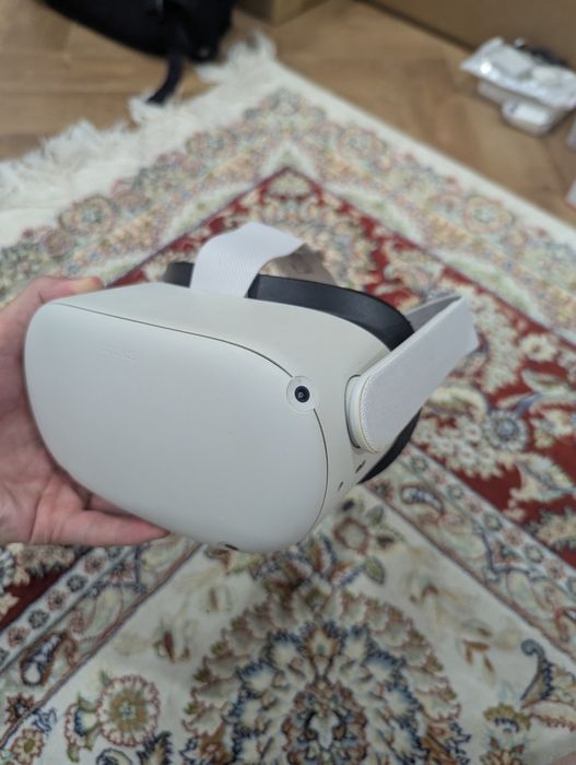 VR шлем Meta Quest 2