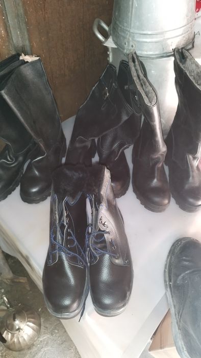 Продам обувь. Новые продаю дешего.