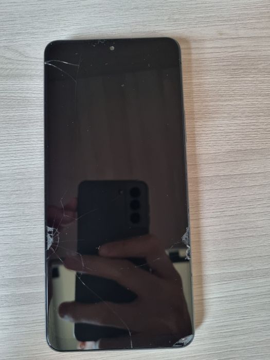 Продам смартфон Huawei nova 11i