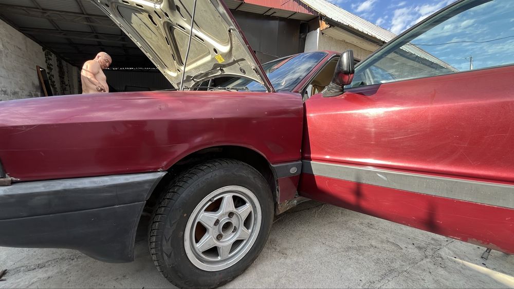 ауди 80, 1.8.  S