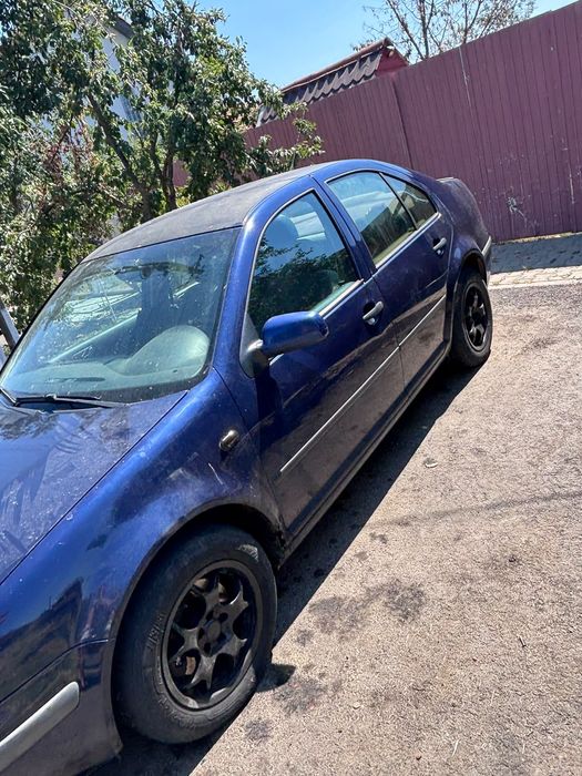 Volkswagen Bora, 653 € — imagine 3