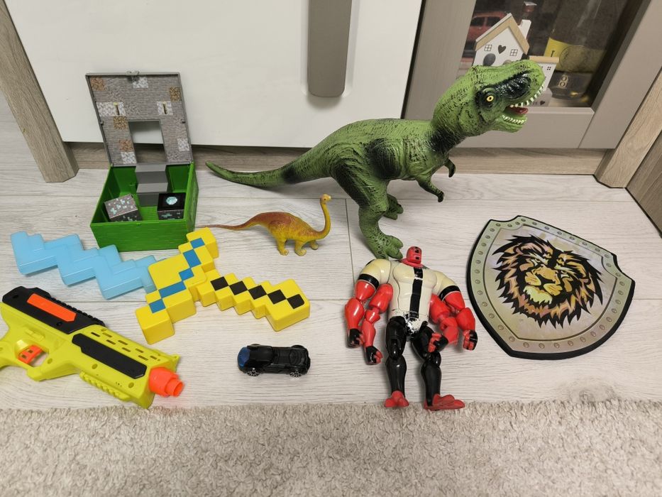 Lot jucării diverse