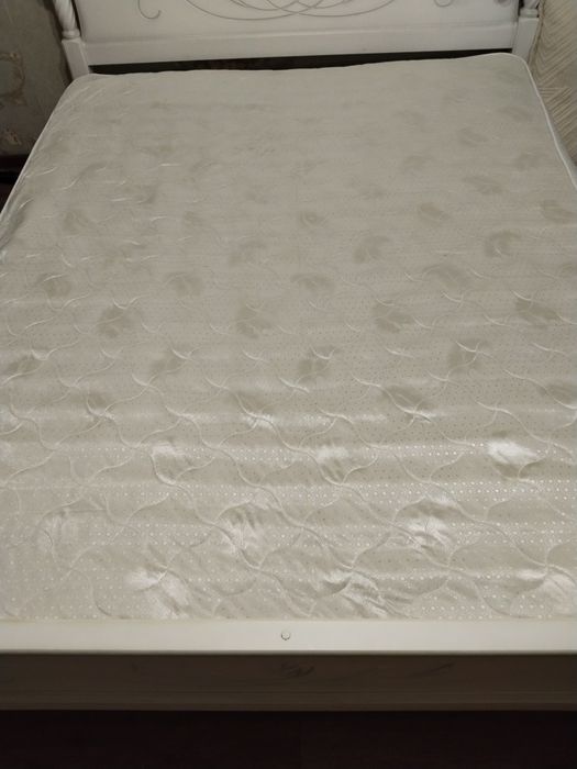 Продаю матрас срочно