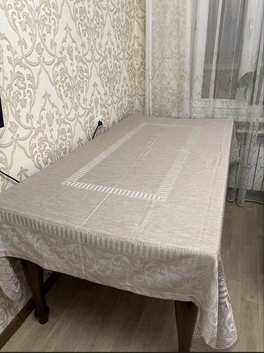 Продам скатерть